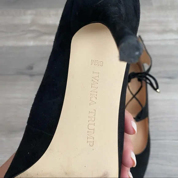 Black suede point toe lace up heels - Picture 11 of 11